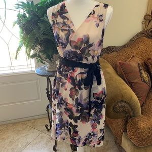 EUC Simply Vera Vera Wang wrap dress, Size S
